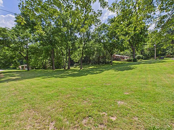 4th image of 233 County Road 59