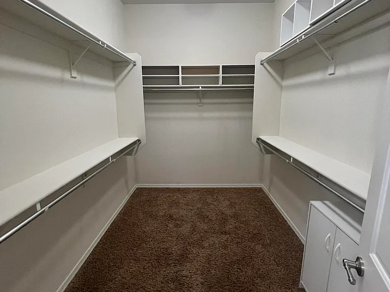 1630 W Blaylock Dr — Photo 27