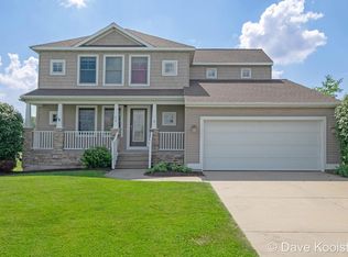 7769 Berrybrook Ct SE, Byron Center, MI 49315