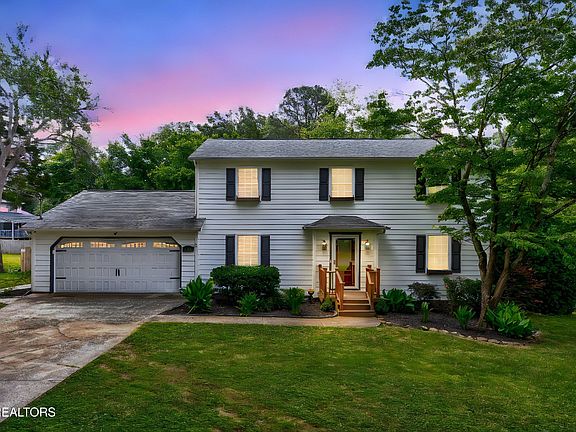 2nd image of 9124 Candlewood Dr