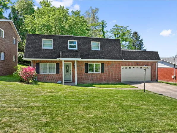 209 Davidson Dr, Charleroi, PA 15022