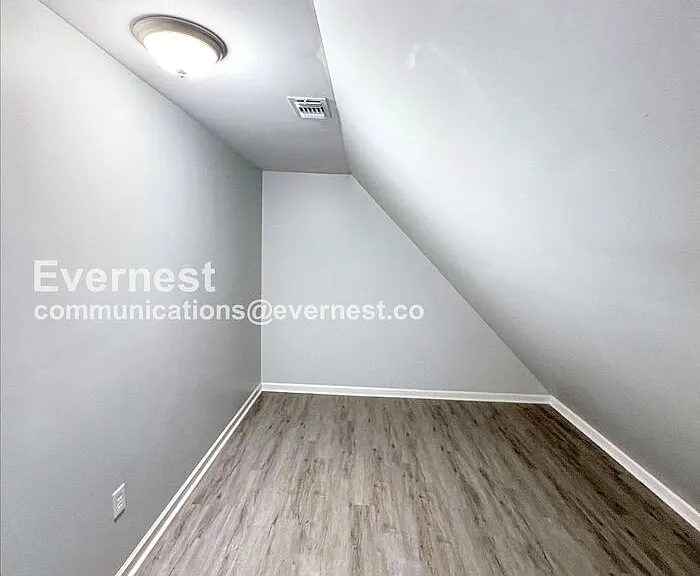 2001 Chicago Ave NW — Photo 15