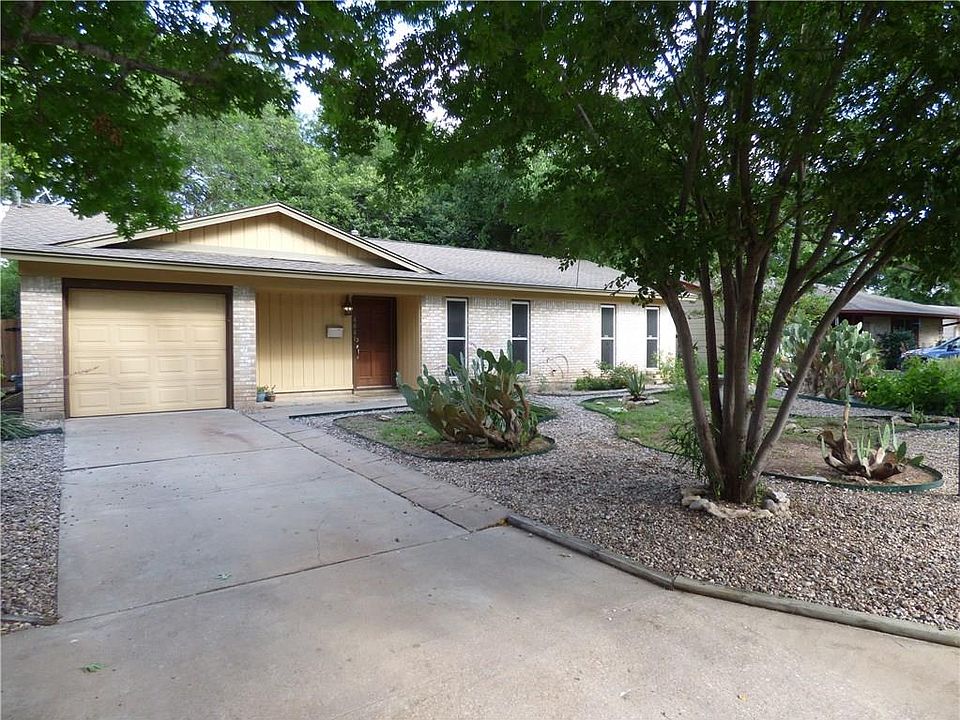 1st image of 8001 Vinewood Ln
