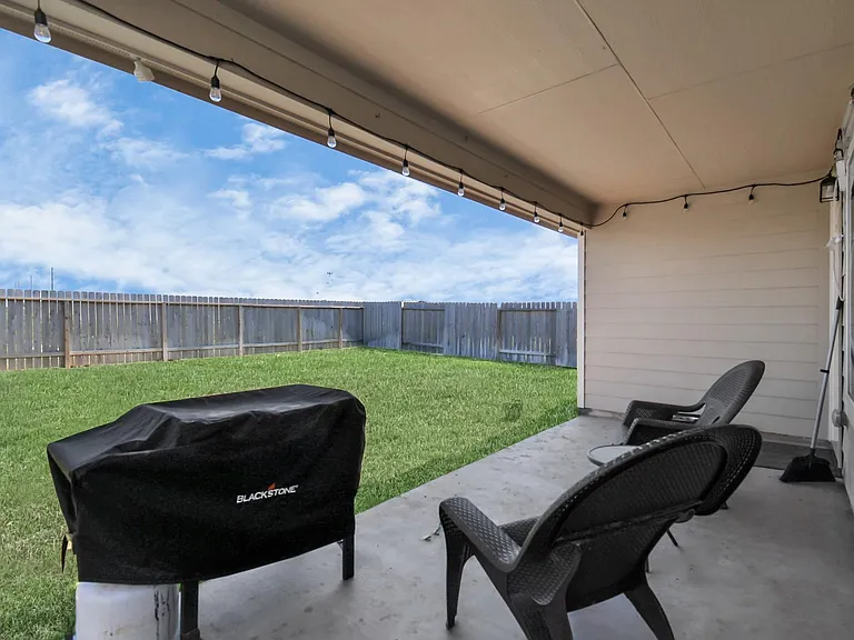 24807 Bastiani Canvas Ln — Photo 35