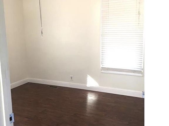 3rd image of 378 Brown Ave #2