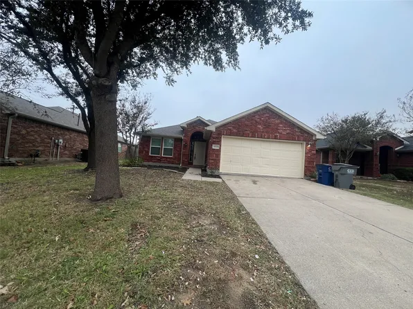1023 Halifax Ln, Forney, TX 75126