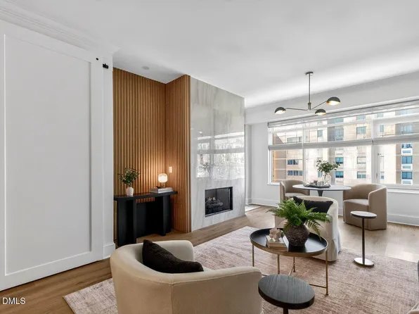 510 Glenwood Ave APT 602, Raleigh, NC 27603