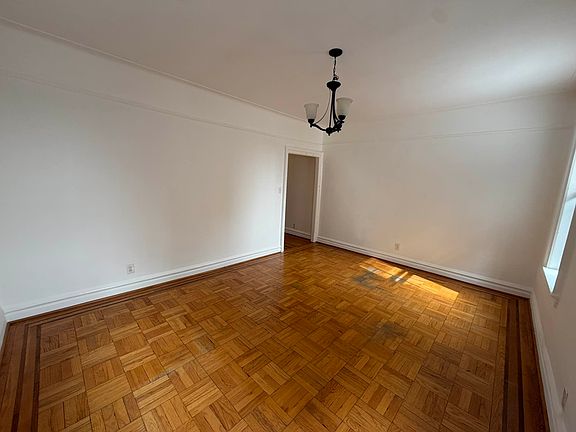 4th image of 3765 18th Ave APT A22