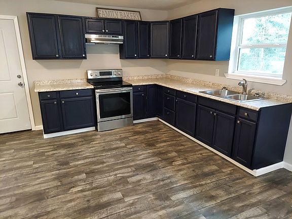 2nd image of 141 Garard Rd