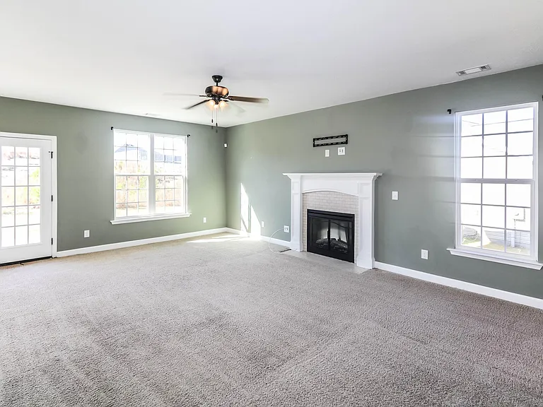 5193 Copse Dr — Photo 7