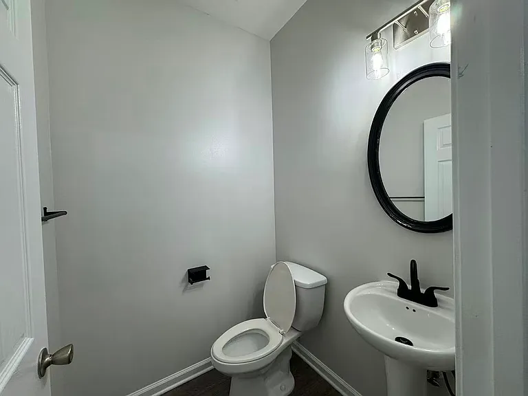 3919 Snipes Ct — Photo 9