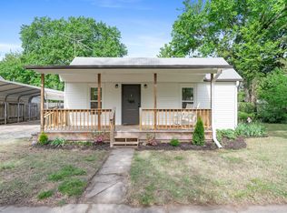 1129 S Bonn St, Wichita, KS 67213