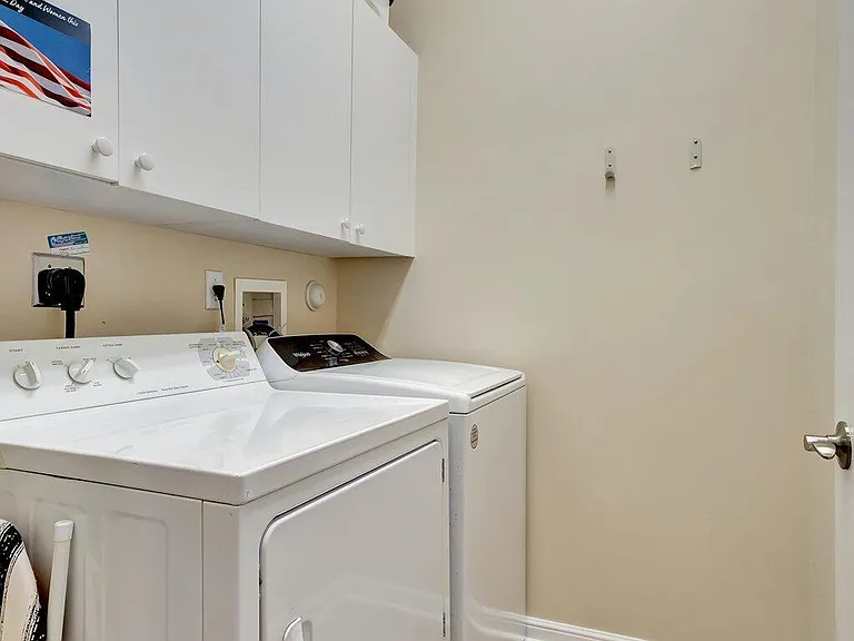 2941 Twin Oaks Way — Photo 21