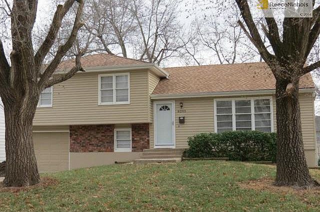 1st image of 8205 E 133rd Ter