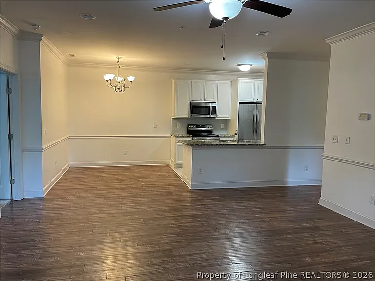 330 Gallery Dr #102 — Photo 3