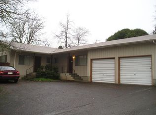 2377 W Foothill Dr, Roseburg, OR 97471