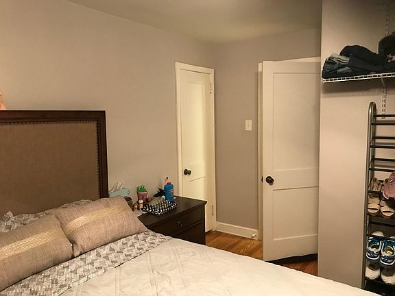 2nd image of 3230 Guilford St Floor 2