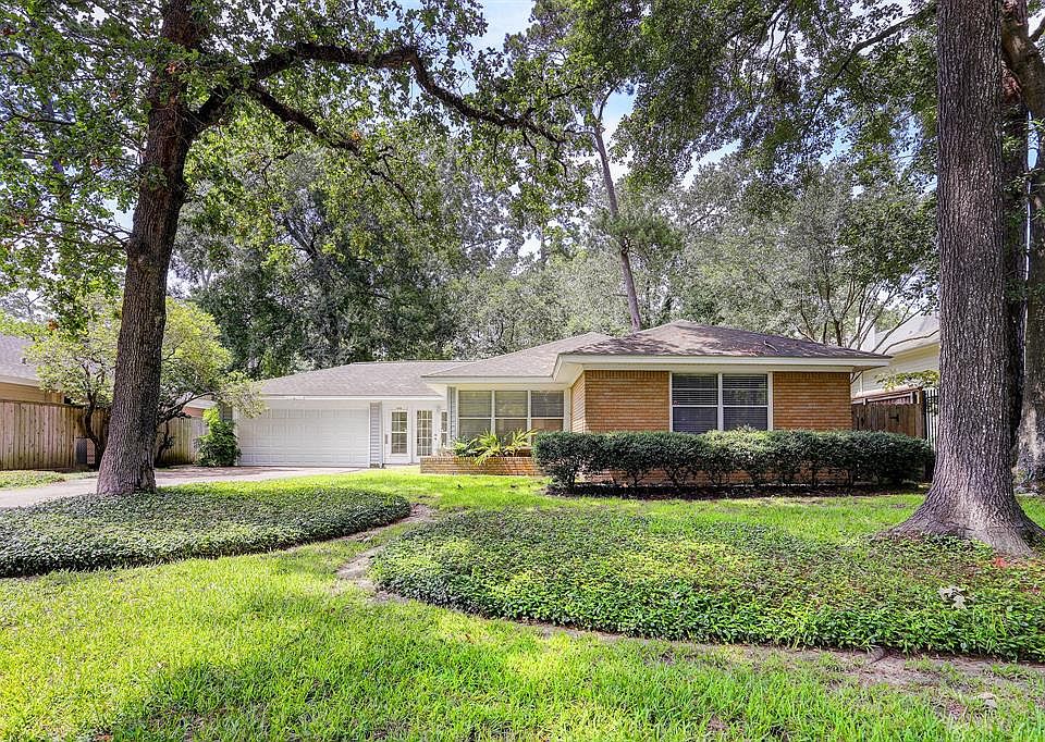 1st image of 8306 Cedarbrake Dr