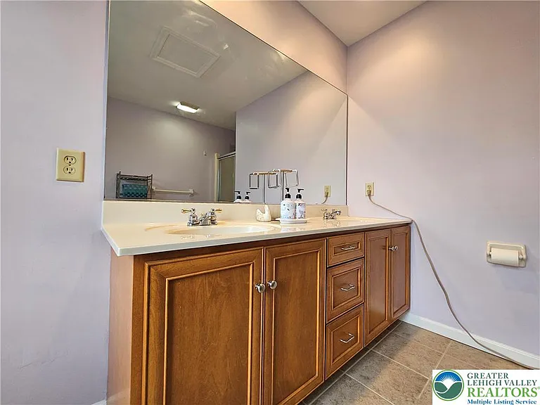 2 Tamarack Ct — Photo 20