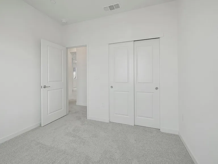 14545 Southpointe Dr #81 — Photo 31