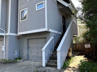 128 9th St, Santa Rosa, CA 95401