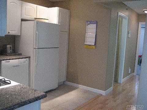 5th image of 183-03 Atlantic Ave