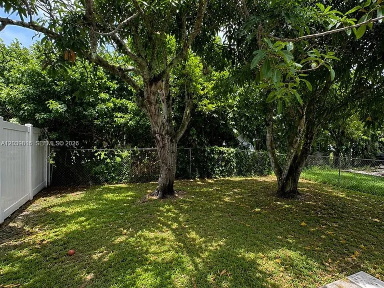 1225 NW 58th Ave #1225 — Photo 9