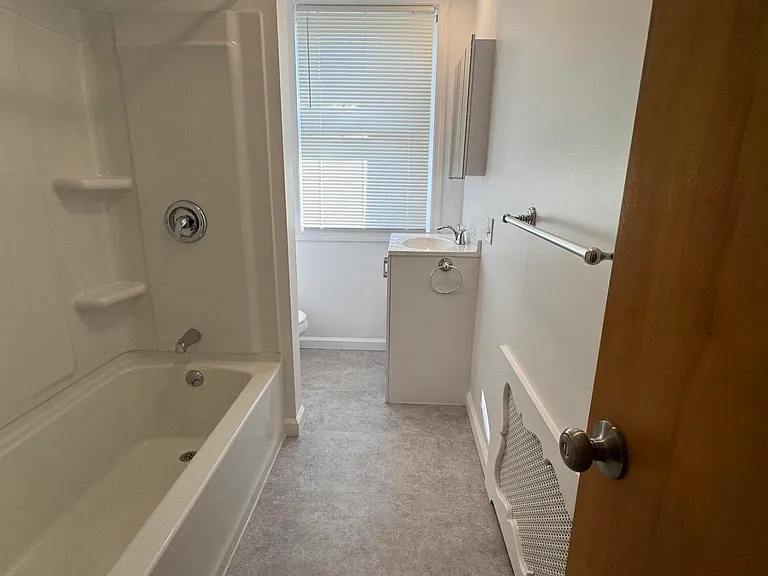 1810 Capouse Ave #2 — Photo 7