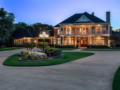 207 Oak Ridge Trl, Kennedale, TX, 76060