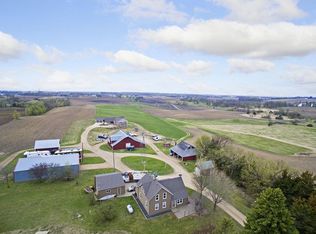 6855 County Road 10, Chaska, MN 55318