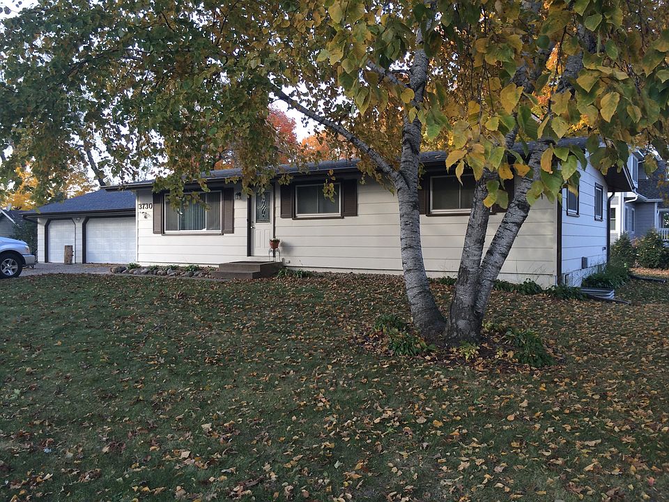 Cozy home in a private neighborhood