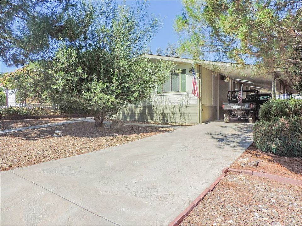1st image of 2461 Bridle Trail Ln