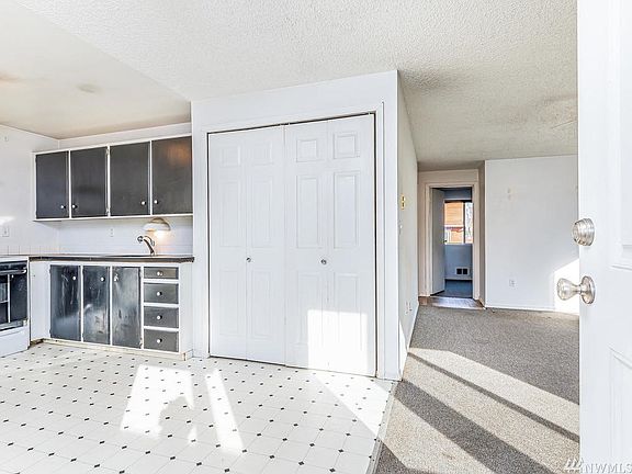 4th image of 8707 14th St NE