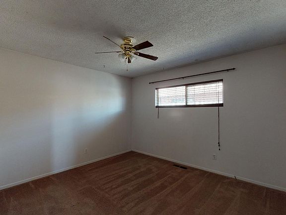 5th image of 1100 Glorieta St NE