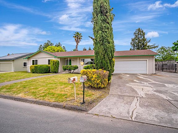3rd image of 6114 Wright Way