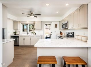 1726 W HAZELWOOD Street, Phoenix, AZ 85015
