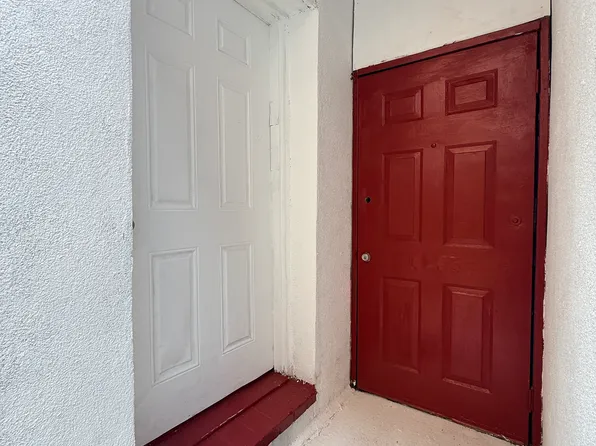 254 S 10th St APT 1R, Philadelphia, PA 19107
