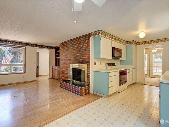 5th image of 901 SE 119th Avenue