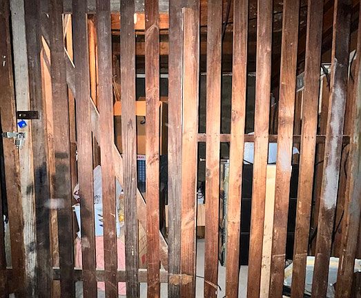 2nd image of 5422 Chippewa St #1E