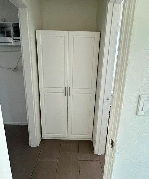 685 E Vista Chino #1 — Photo 24