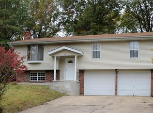 113 Lakeshore Dr, Marthasville, MO 63357