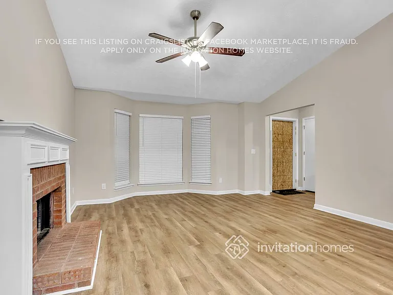 3728 Adamsville Dr SW — Photo 9