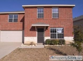 8424 Star Thistle Dr, Fort Worth, TX 76179