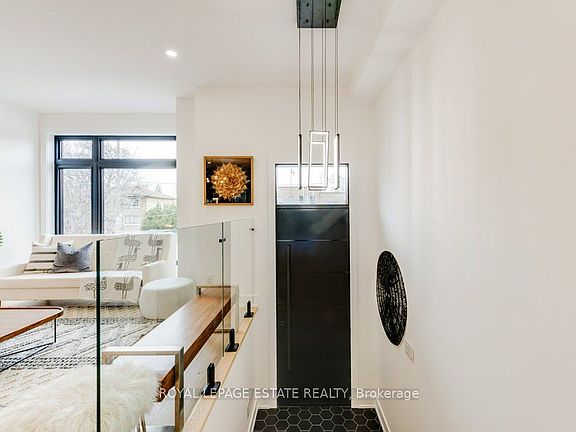 2nd image of 4 Lunness Rd