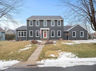 421 Elsie Inn, Saint Paul, MN 55115