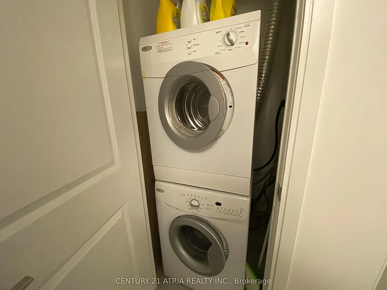 560 Front St W #706 — Photo 10