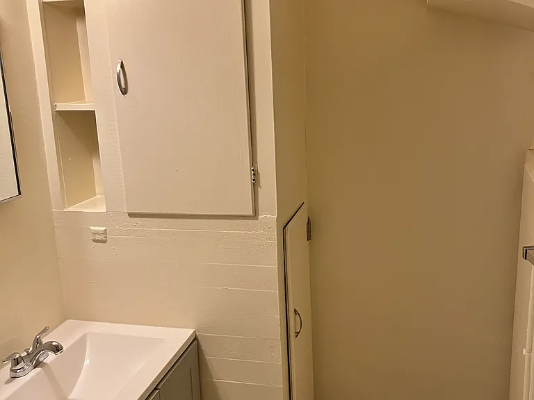 114 Mesa St SE #114 — Photo 16