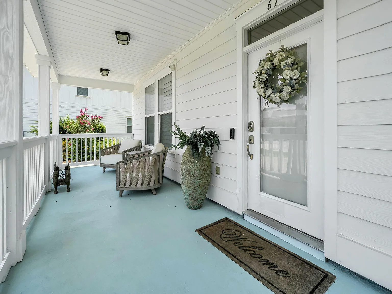 4 bed, 2.5 bath, 2022 sqft, $3,650 — Photo 3