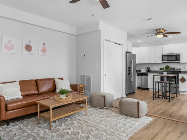 1800 Light St #2F, Baltimore, MD 21230