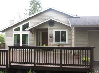 2672 SW Hume Ct, Portland, OR 97219